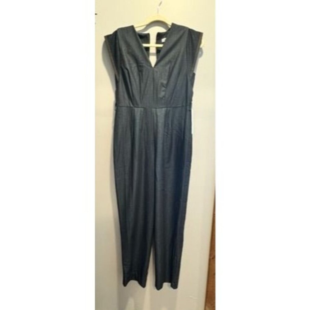 NWT Calvin Klein Wms Sleeveless Denim Jumpsuit Sz 4 V-Neck Back Zip $139 READ